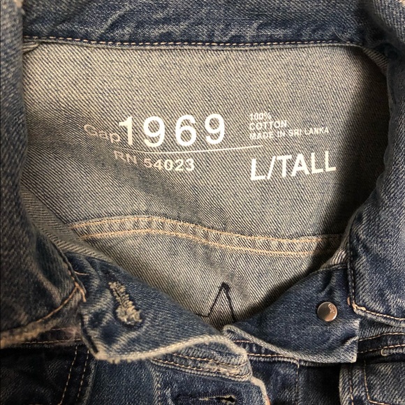 NWOT GAP Denim Jacket LT - Picture 7 of 7